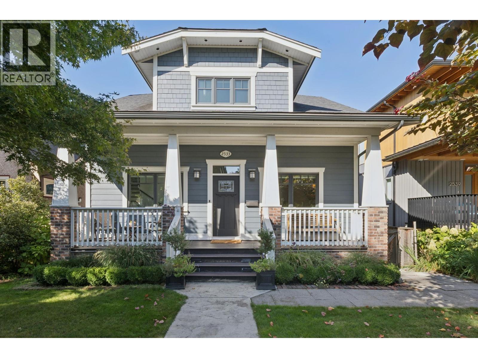 2533 KITCHENER STREET, vancouver, British Columbia