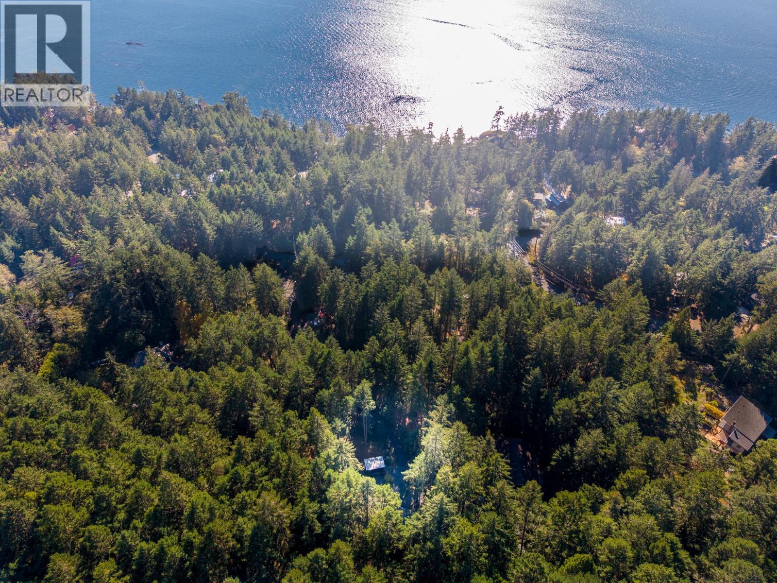 2701 Galley Crescent, Pender Island, British Columbia  V0N 2M2 - Photo 35 - R3176940