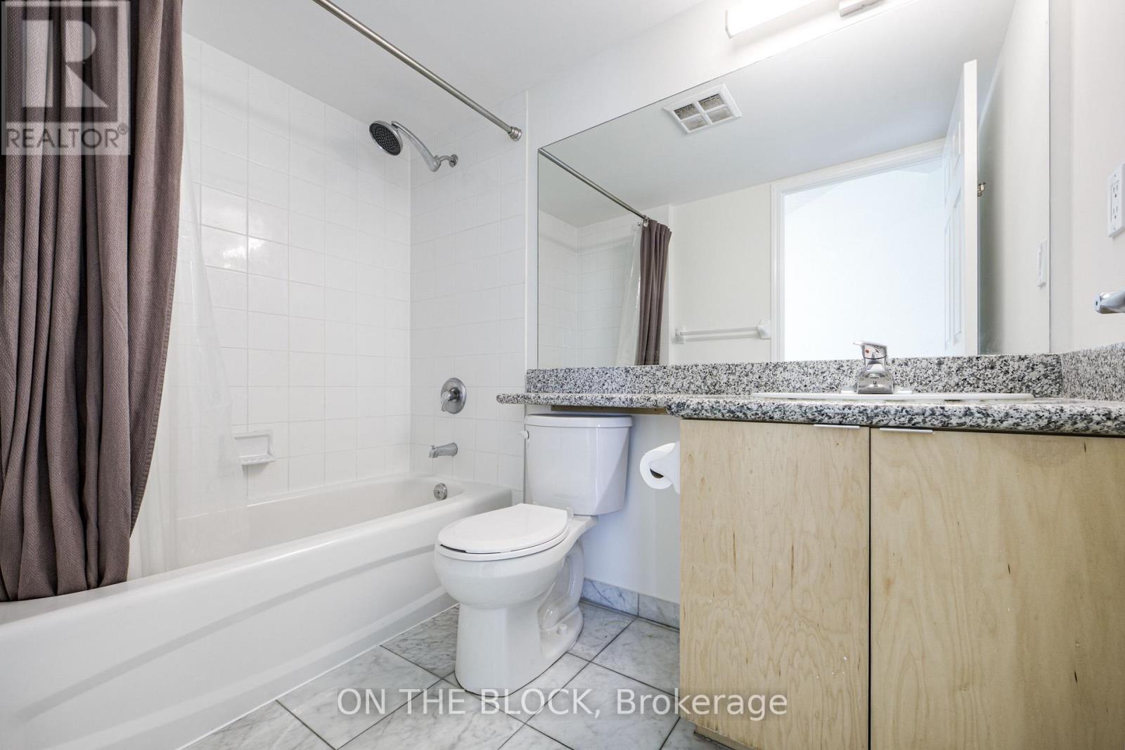 1515 - 230 Queens Quay W, Toronto, Ontario  M5J 2Y7 - Photo 15 - C14098672