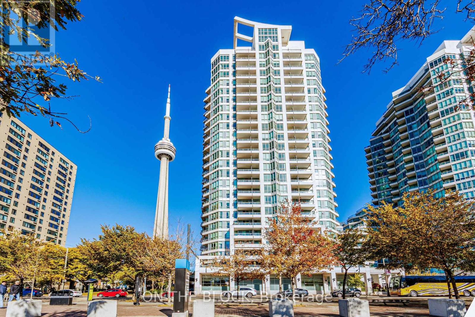 1515 - 230 Queens Quay W, Toronto, Ontario  M5J 2Y7 - Photo 2 - C14098672