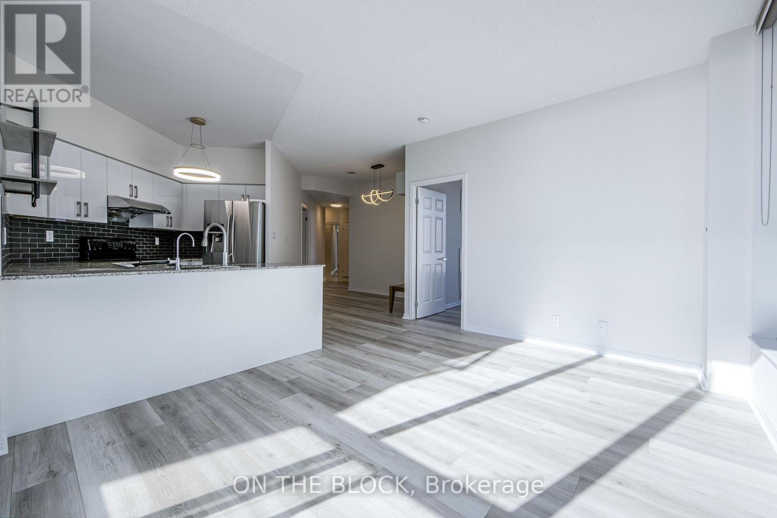 1515 - 230 Queens Quay W, Toronto, Ontario  M5J 2Y7 - Photo 6 - C14098672
