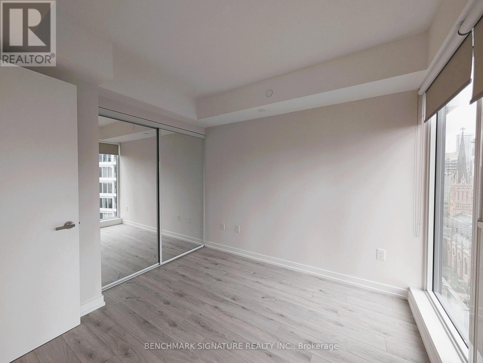 1812 - 77 Shuter Street, Toronto, Ontario  M5B 0B8 - Photo 10 - C14098744