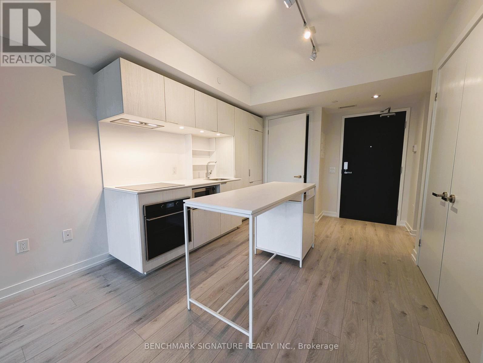 1812 - 77 Shuter Street, Toronto, Ontario  M5B 0B8 - Photo 2 - C14098744