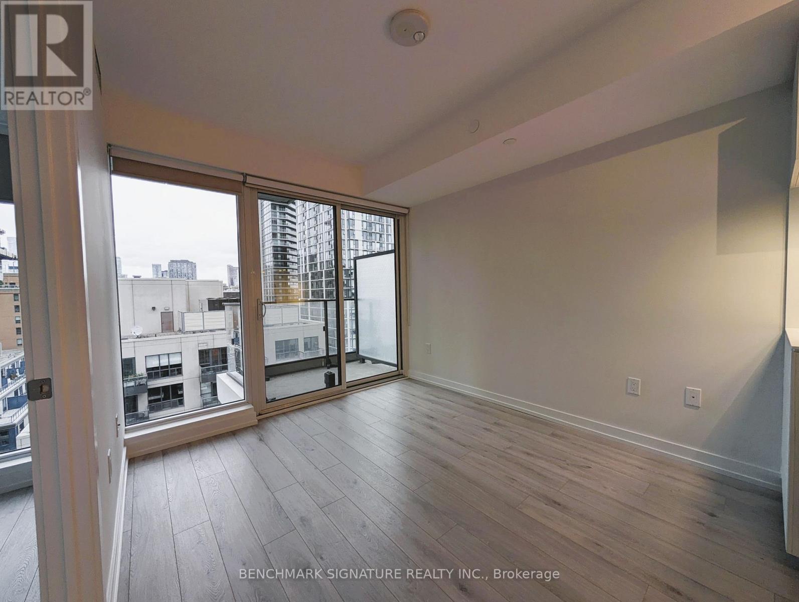 1812 - 77 Shuter Street, Toronto, Ontario  M5B 0B8 - Photo 7 - C14098744