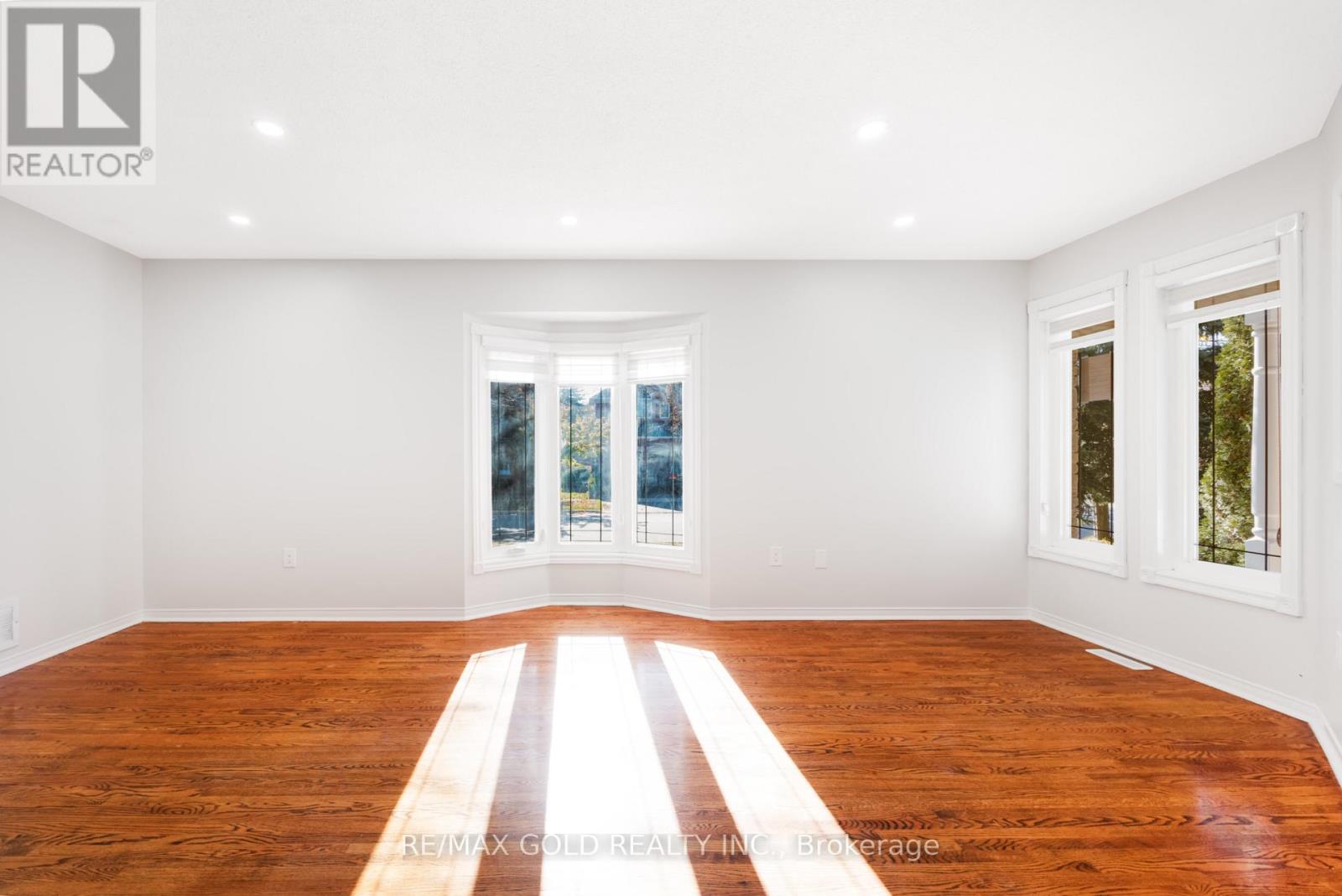 6942 Yarrow Avenue, Mississauga, Ontario  L5N 6Z9 - Photo 6 - W14094116