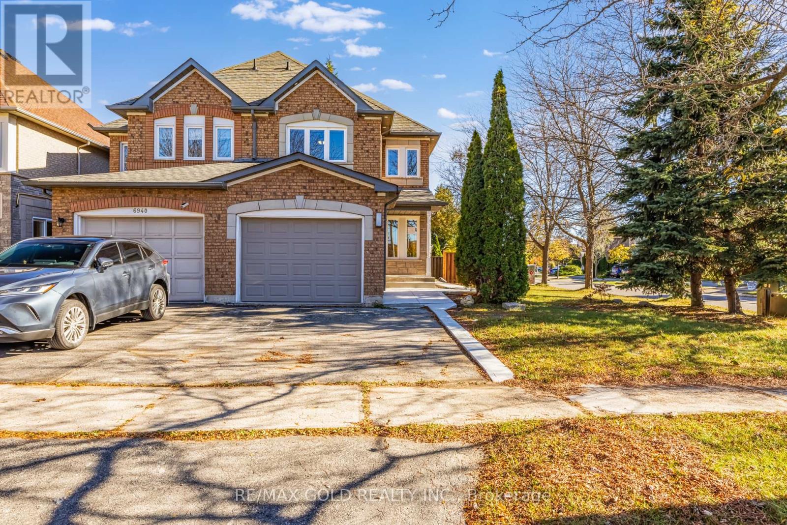 6942 YARROW AVENUE, Mississauga, Ontario