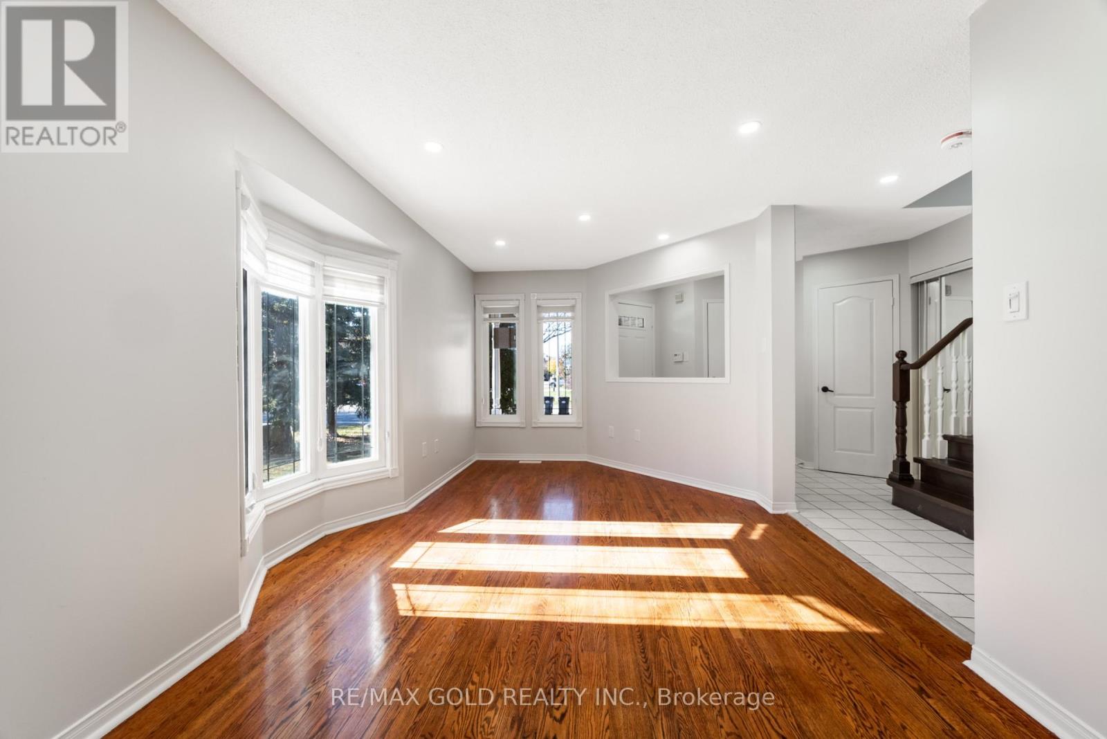 6942 Yarrow Avenue, Mississauga, Ontario  L5N 6Z9 - Photo 7 - W14094116