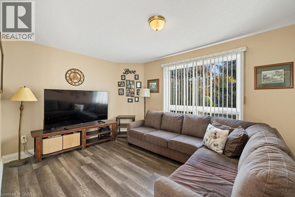 4114 Pincay Oaks Lane, Burlington, Ontario  L7M 4L6 - Photo 10 - 40872086