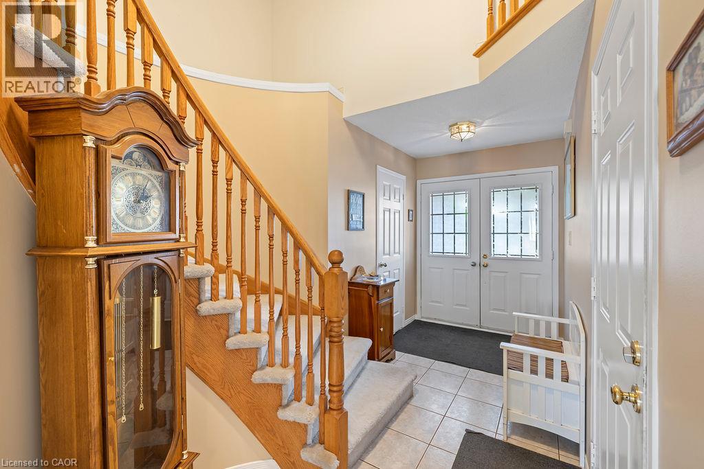 4114 Pincay Oaks Lane, Burlington, Ontario  L7M 4L6 - Photo 3 - 40872086