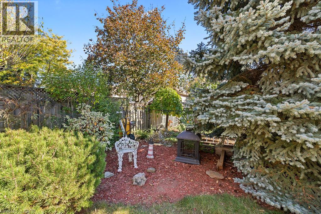 4114 Pincay Oaks Lane, Burlington, Ontario  L7M 4L6 - Photo 37 - 40872086