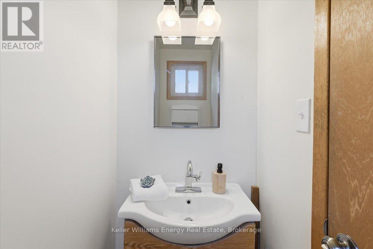 724 Clifton Drive, Oshawa, Ontario  L1G 2Z1 - Photo 8 - E14098742