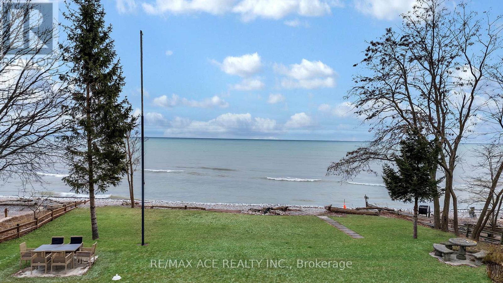 52 West Beach Road, Clarington, Ontario  L1C 7B7 - Photo 6 - E14098668