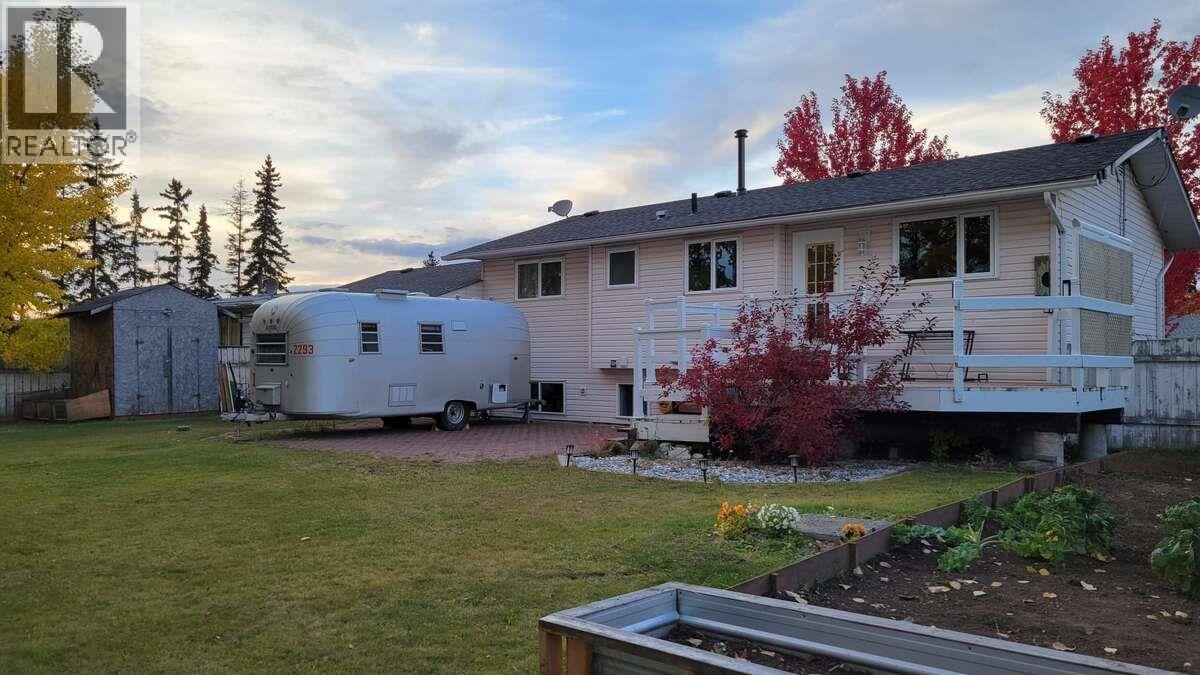 378 Endako Avenue, Fraser Lake, British Columbia  V0J 1S0 - Photo 29 - R3176978
