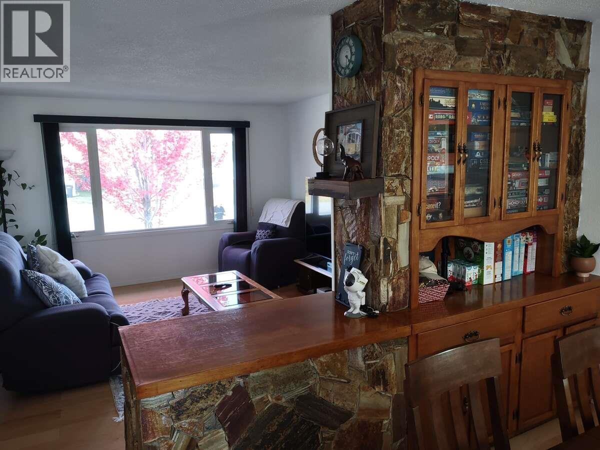 378 Endako Avenue, Fraser Lake, British Columbia  V0J 1S0 - Photo 11 - R3176978