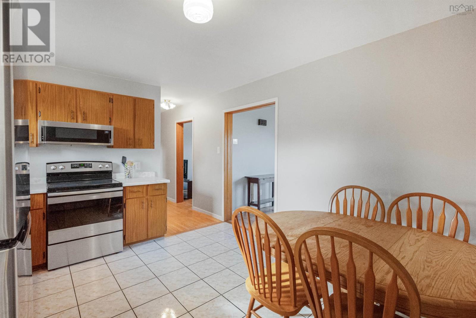 18 Laben Drive, Sydney, Nova Scotia  B1S 3A5 - Photo 10 - 202626238