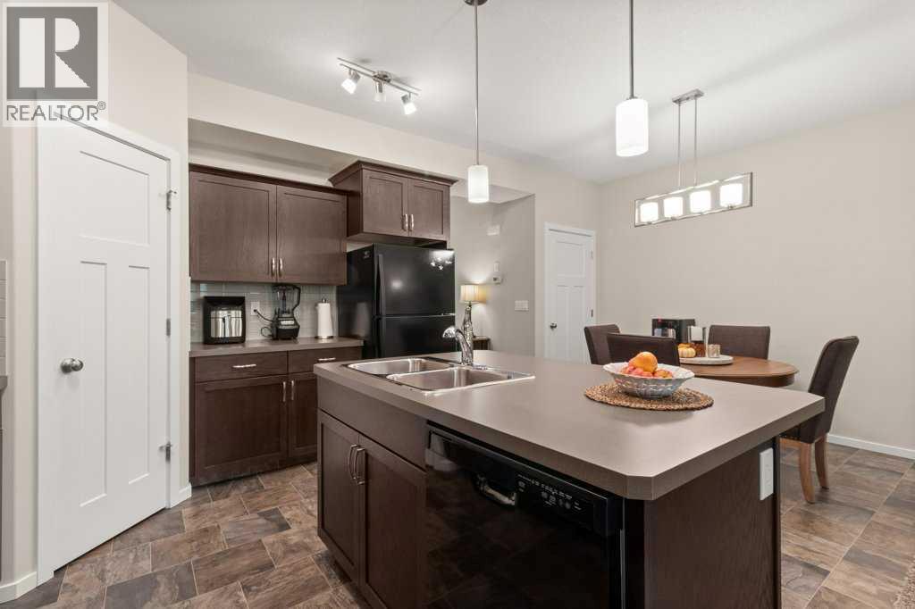 9, 5301 Windward Place, Sylvan Lake, Alberta  T4S 0H5 - Photo 4 - A2347535
