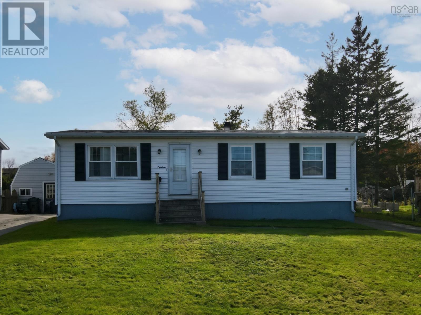 18 Laben Drive, Sydney, Nova Scotia  B1S 3A5 - Photo 2 - 202626238