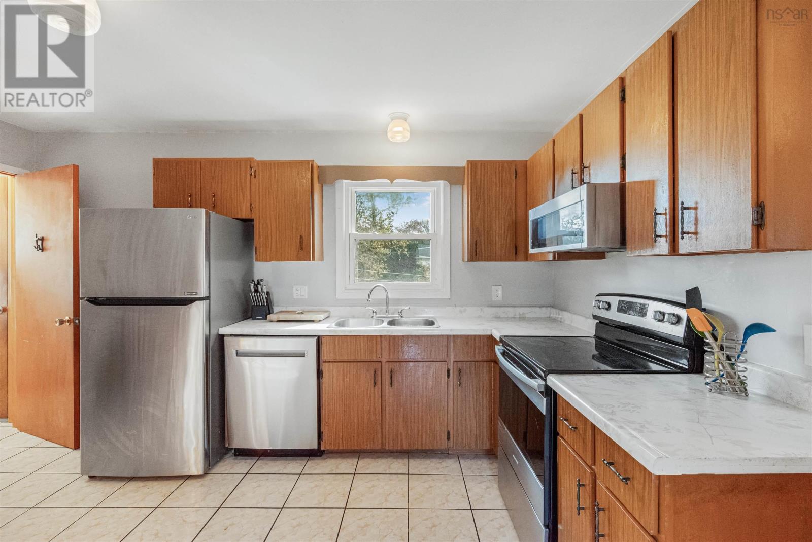 18 Laben Drive, Sydney, Nova Scotia  B1S 3A5 - Photo 9 - 202626238