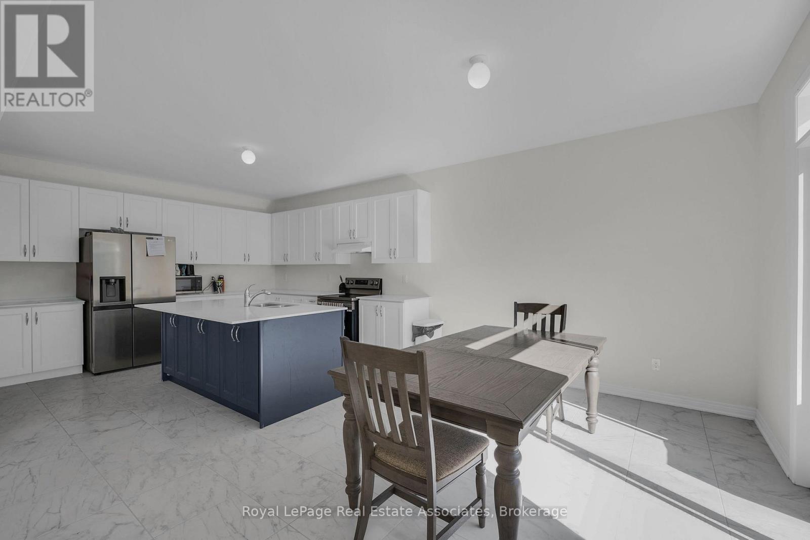 1418 Davis Loop, Innisfil (Lefroy), Ontario  L0L 1W0 - Photo 15 - N14098628