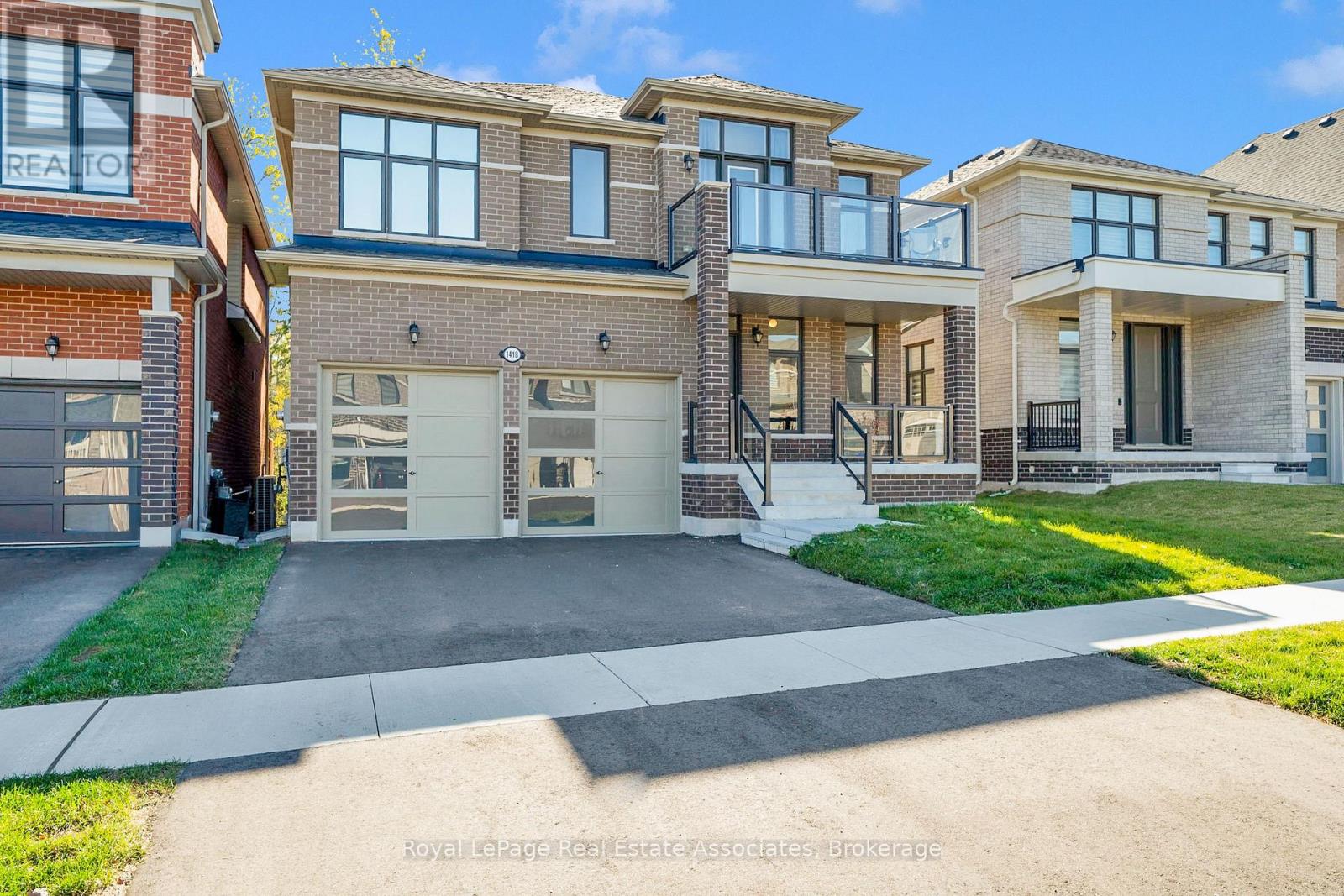 1418 Davis Loop, Innisfil (Lefroy), Ontario  L0L 1W0 - Photo 2 - N14098628