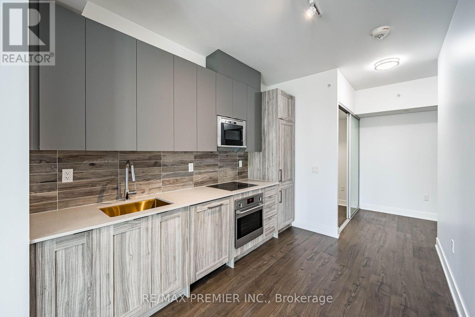 1805 - 2908 Highway 7 Road, Vaughan (Concord), Ontario  L4K 0K5 - Photo 6 - N14098686