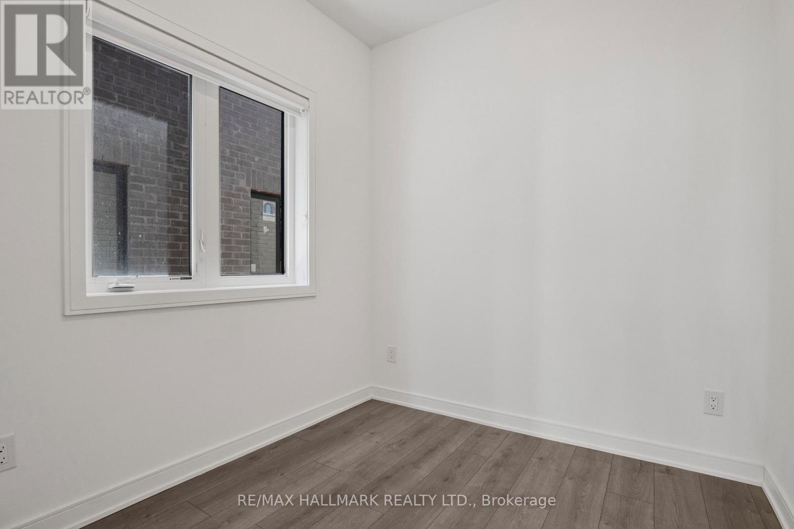 48 Spry Lane, Barrie (Innis-Shore), Ontario  L9J 0N6 - Photo 16 - S14098606