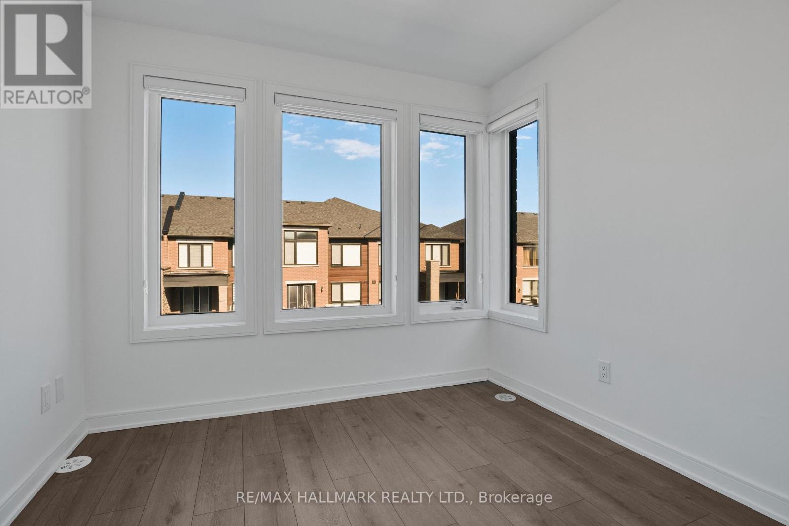 48 Spry Lane, Barrie (Innis-Shore), Ontario  L9J 0N6 - Photo 21 - S14098606