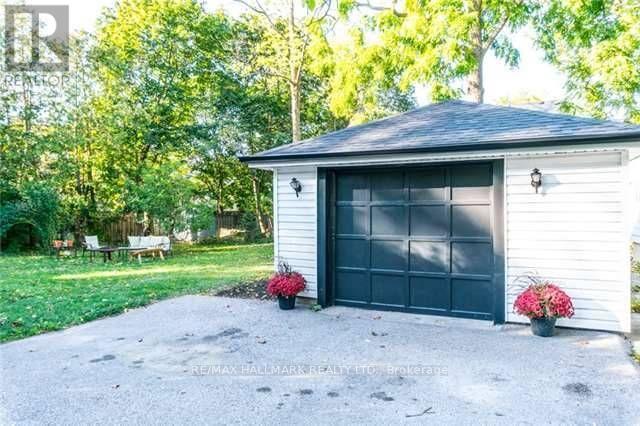 81 Wellington Street E, Barrie, Ontario  L4M 2C3 - Photo 17 - S14098684