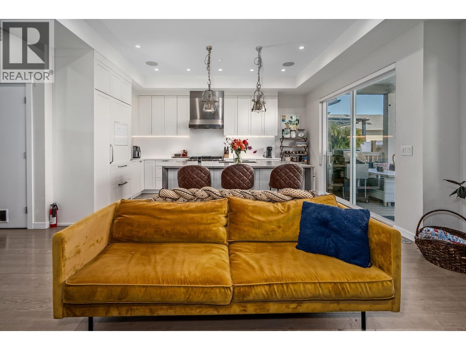 2284 Cormorant Drive, Tsawwassen, British Columbia  V4M 4G2 - Photo 6 - R3176572