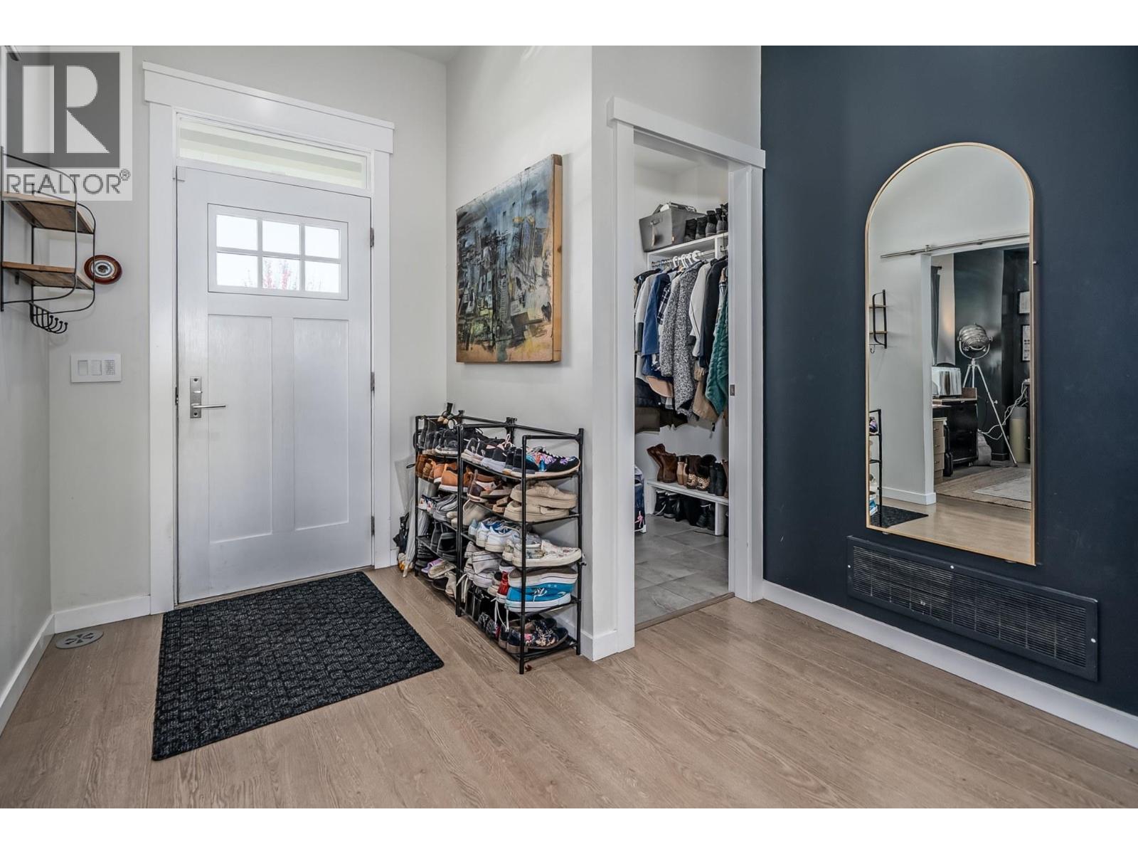2284 Cormorant Drive, Tsawwassen, British Columbia  V4M 4G2 - Photo 3 - R3176572