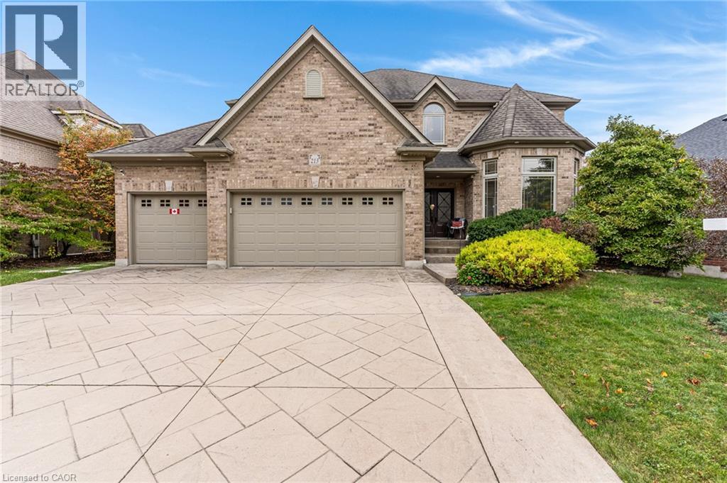 213 DEER RIDGE Drive, Kitchener, Ontario