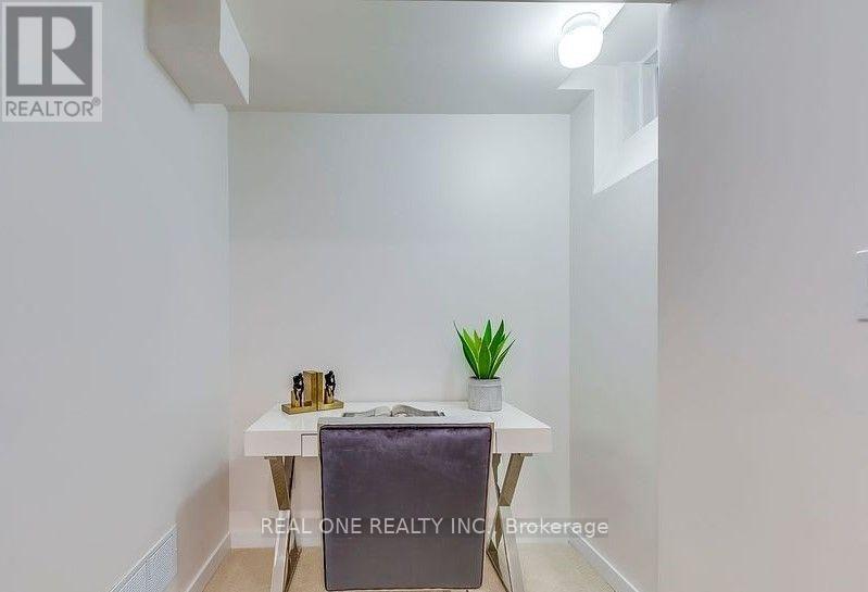 2093 Shorncliffe Boulevard, Oakville, Ontario  L6M 3N8 - Photo 27 - W14098634