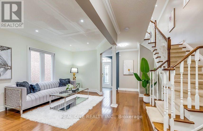 2093 Shorncliffe Boulevard, Oakville, Ontario  L6M 3N8 - Photo 8 - W14098634