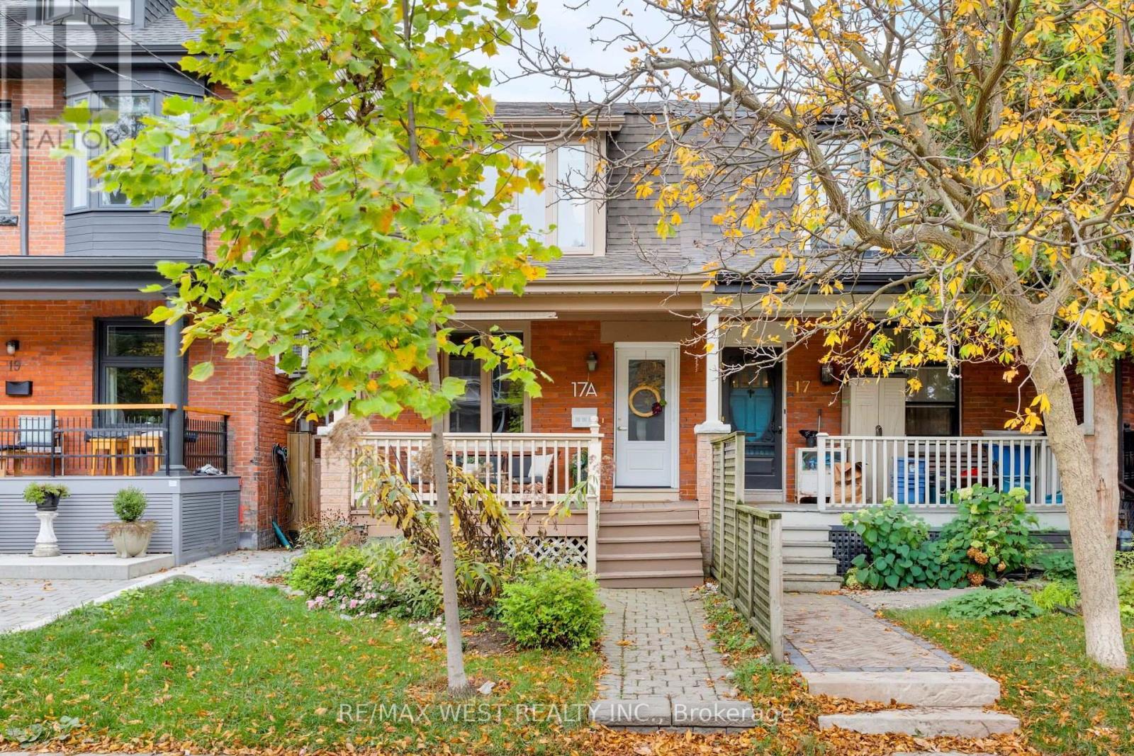 17A COWAN AVENUE, Toronto, Ontario