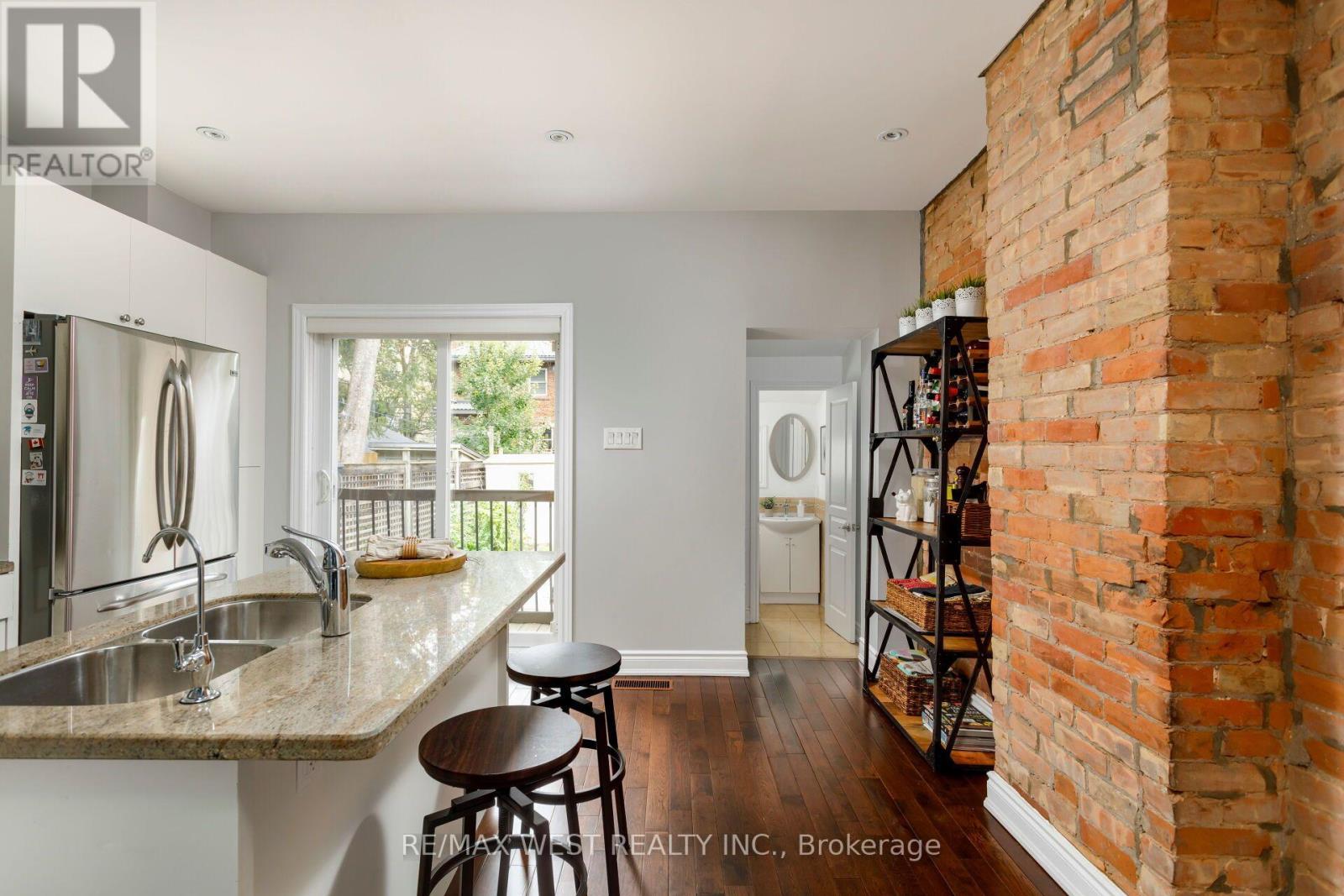 17a Cowan Avenue, Toronto, Ontario  M6K 2N1 - Photo 13 - W14098666
