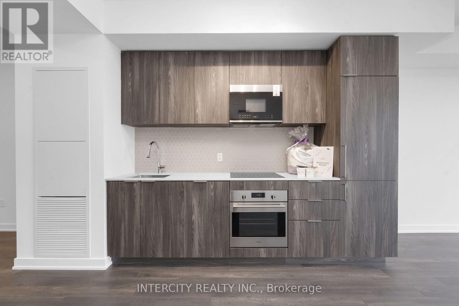 725 - 15 Skyridge Drive E, Brampton, Ontario  L6P 4S3 - Photo 13 - W14080082