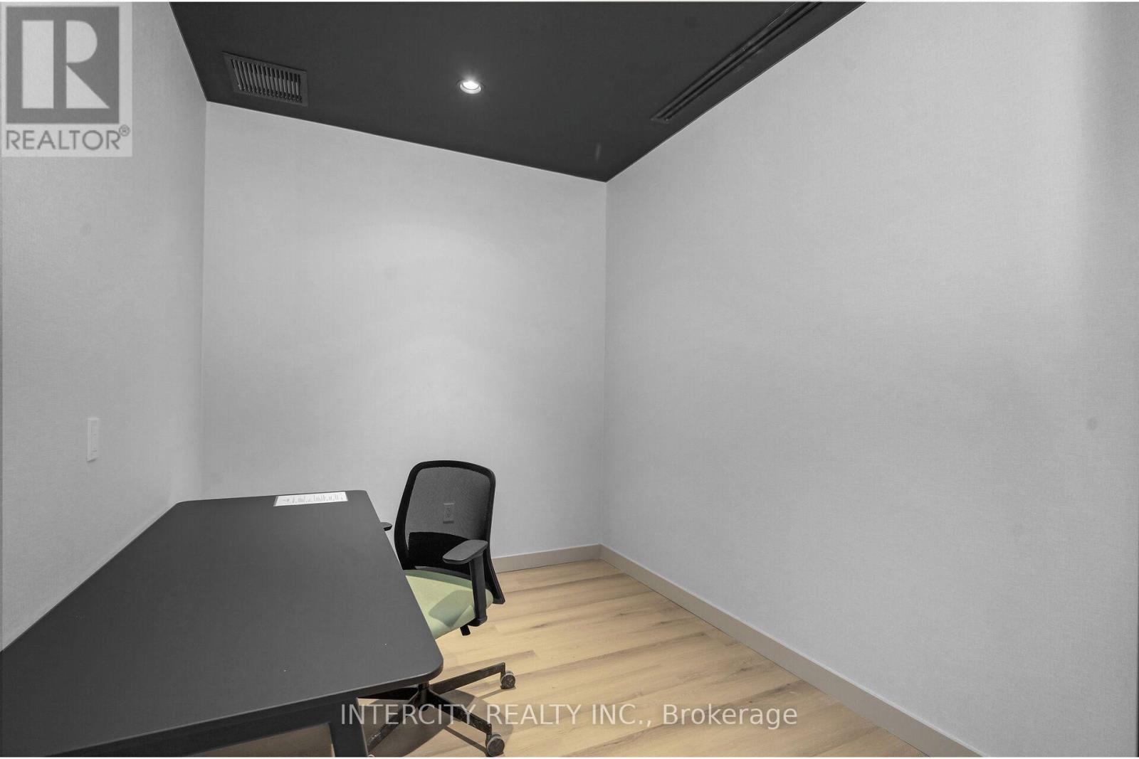 1018 - 15 Skyridge Drive E, Brampton, Ontario  L6P 4S3 - Photo 24 - W14080158