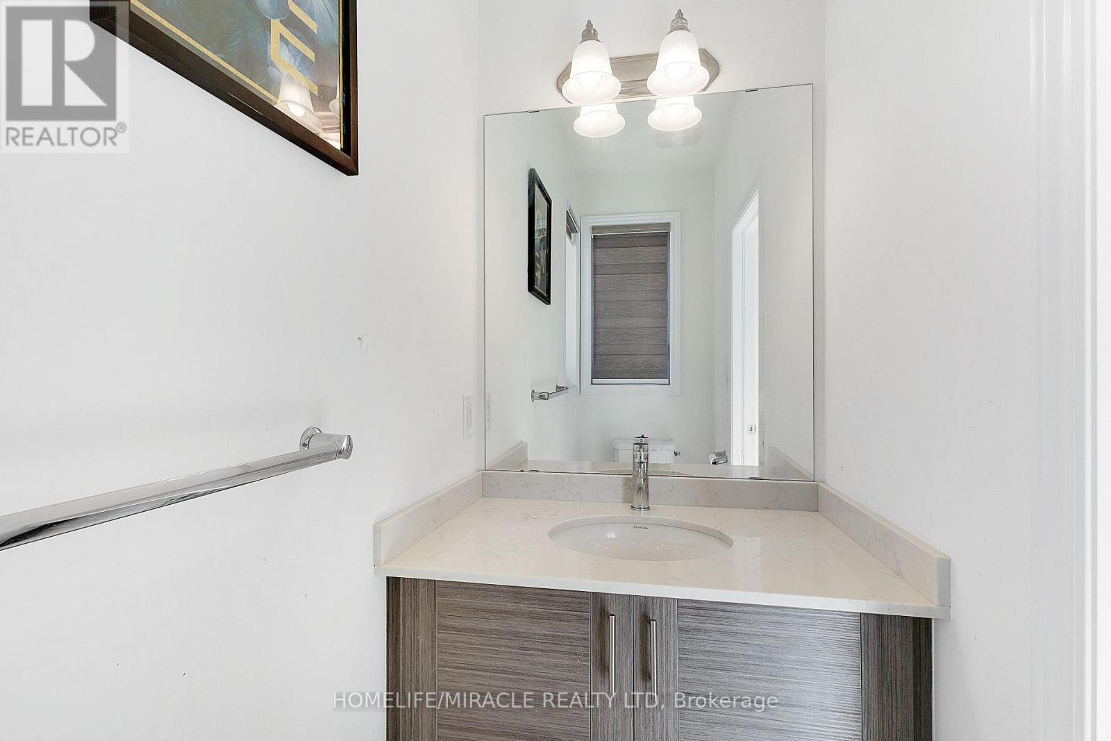 45 Calabria Drive, Caledon, Ontario  L7C 4L2 - Photo 6 - W14090992