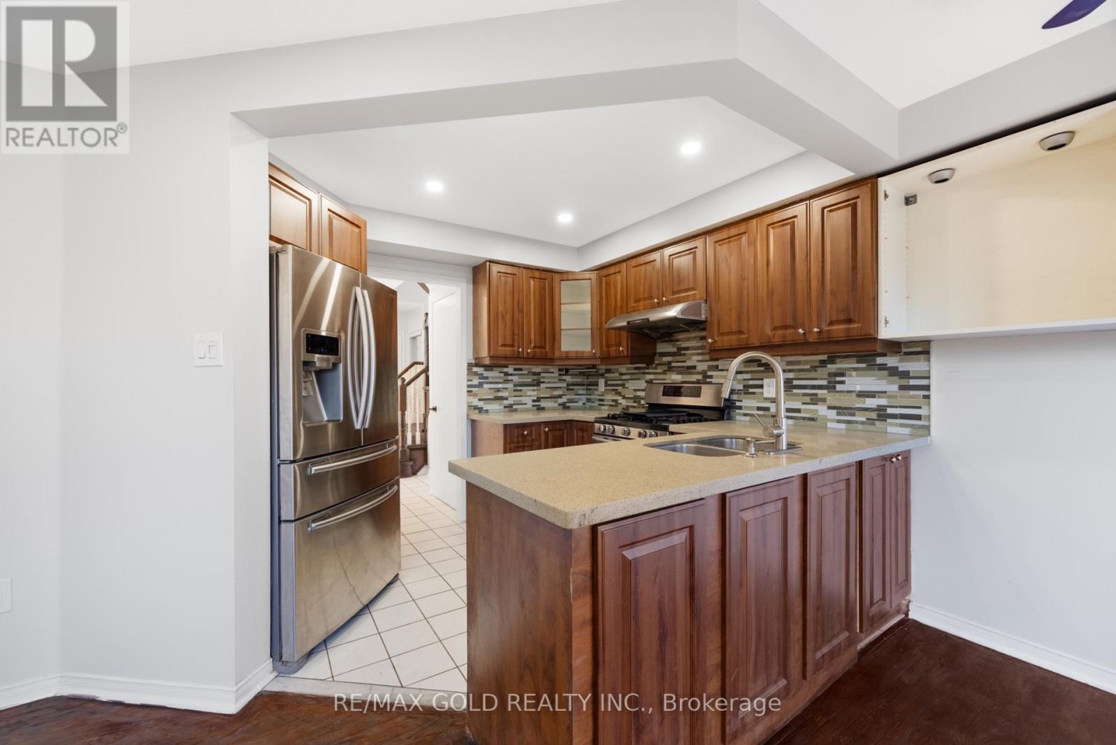 6942 Yarrow Avenue, Mississauga, Ontario  L5N 6Z9 - Photo 11 - W14094116