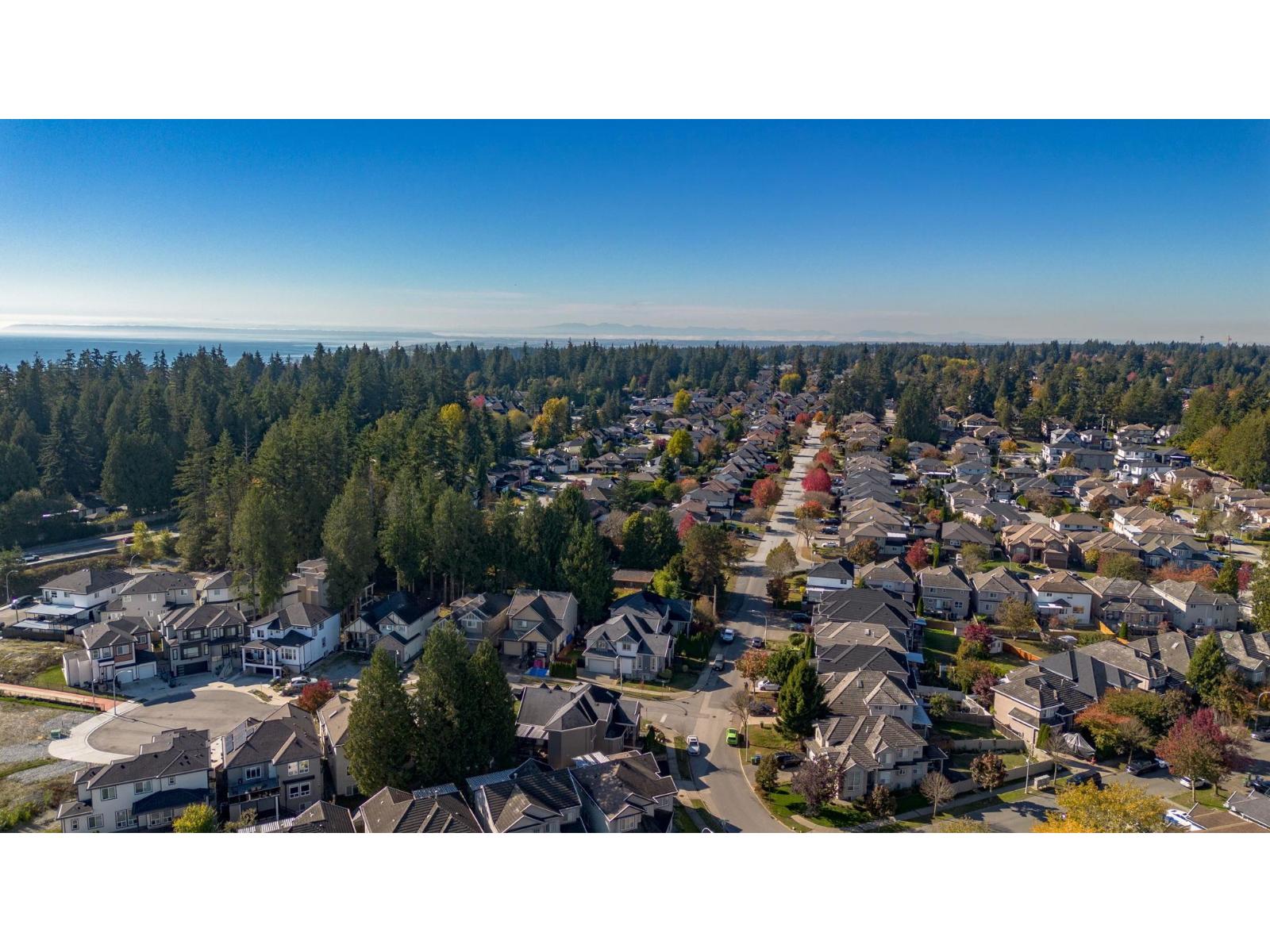 13798 58a Avenue, Surrey, British Columbia  V3X 1G7 - Photo 34 - R3176371