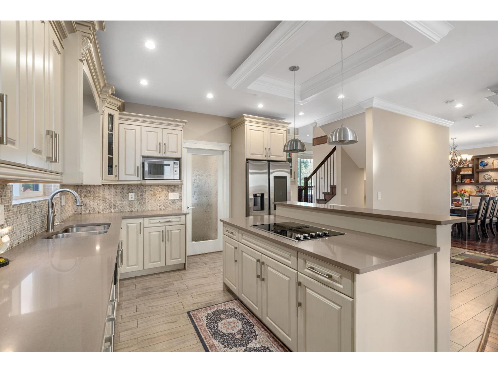 13798 58a Avenue, Surrey, British Columbia  V3X 1G7 - Photo 9 - R3176371