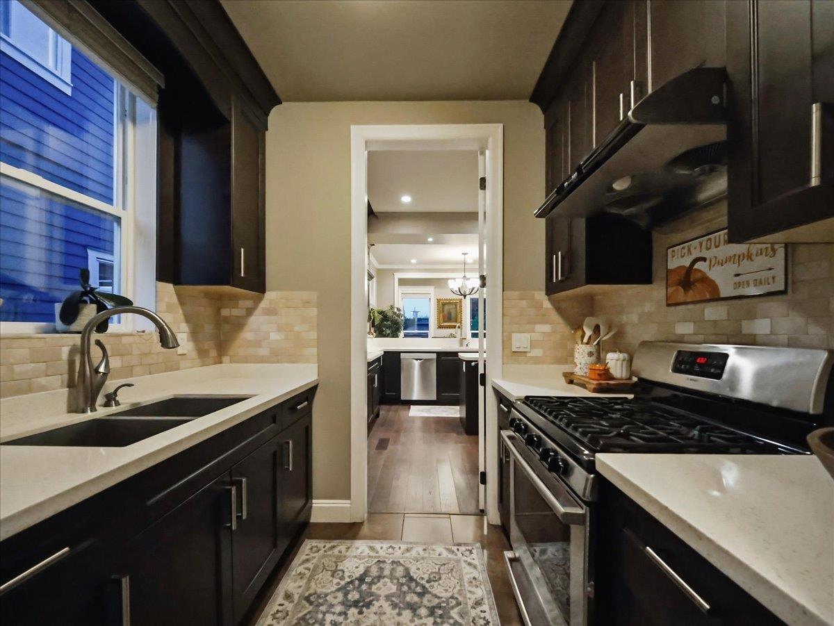 2258 Madrona Place, Surrey, British Columbia  V4A 7Z4 - Photo 6 - R3176891