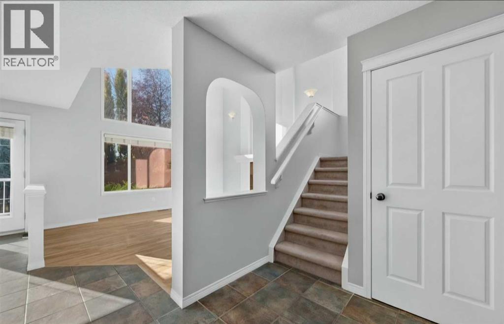 238 New Brighton Circle Se, Calgary, Alberta  T2Z 4B2 - Photo 19 - A2352727