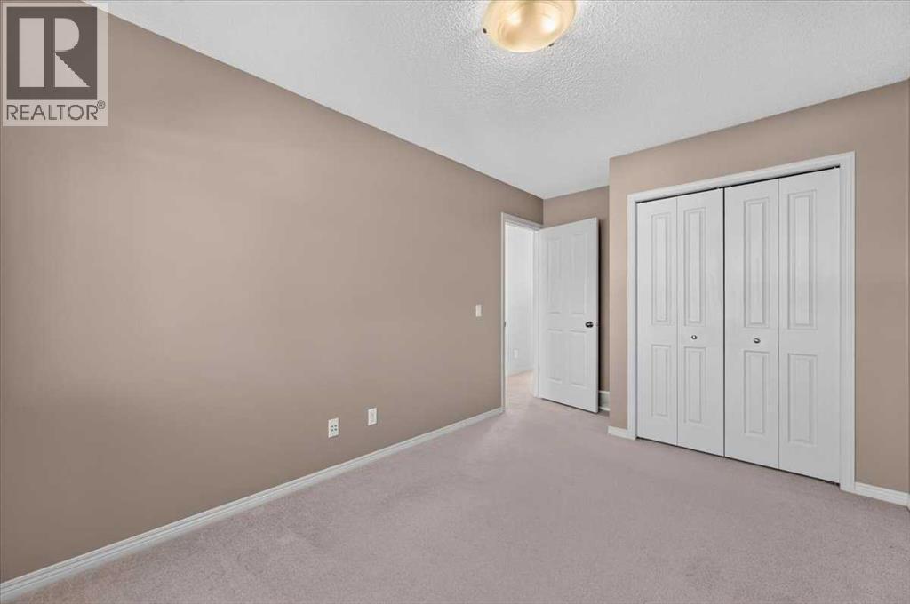 238 New Brighton Circle Se, Calgary, Alberta  T2Z 4B2 - Photo 28 - A2352727