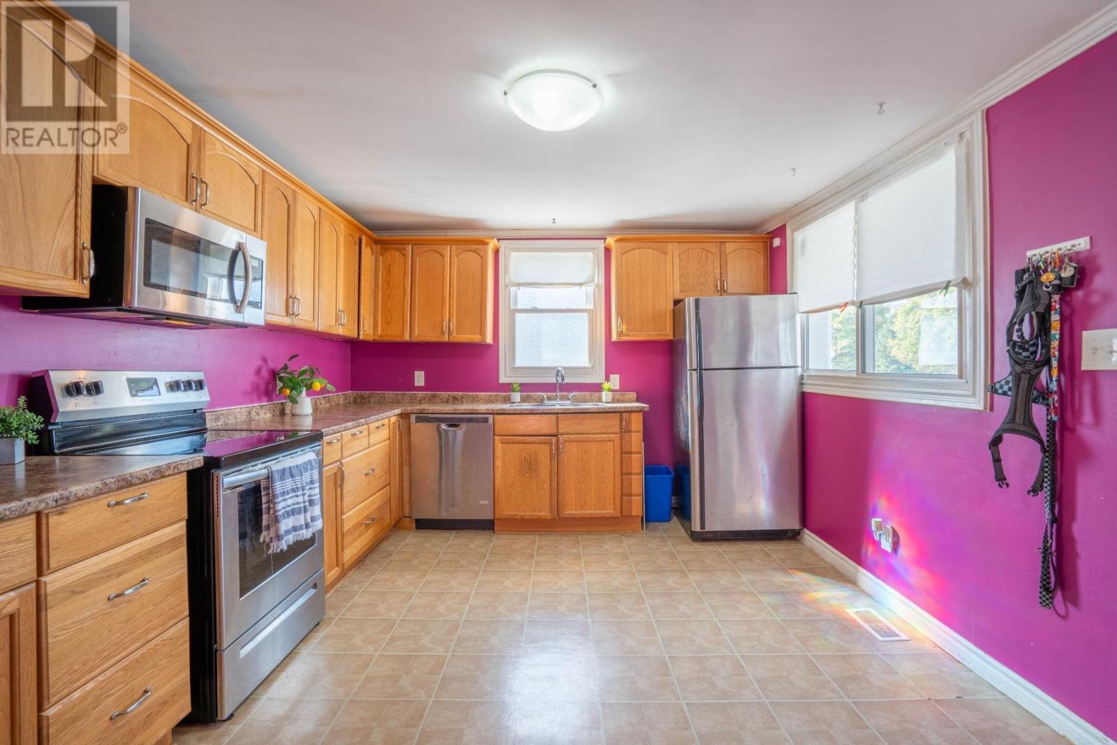 332 Bruce St, Sault Ste. Marie, Ontario  P6B 1P7 - Photo 8 - SM262871