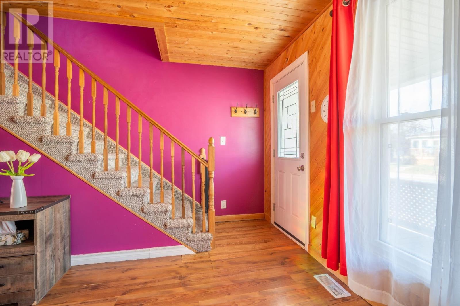 332 Bruce St, Sault Ste. Marie, Ontario  P6B 1P7 - Photo 5 - SM262871