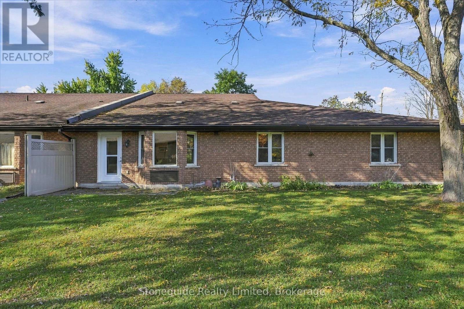10 - 21 Paddock Wood, Peterborough, Ontario  K9H 7H2 - Photo 15 - X13839176