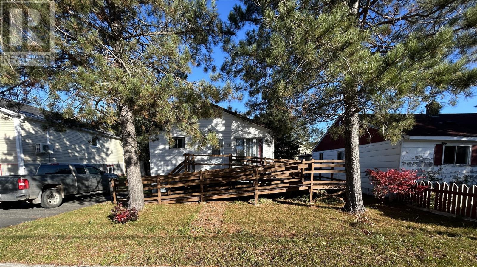 10 Whitmore Street, Grand Falls-Windsor — photo 3