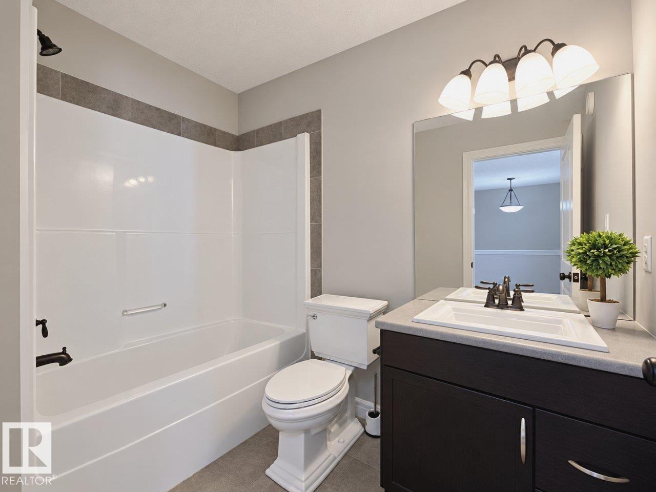 11525 18a Av SW, Edmonton, Alberta  T6W 2E6 - Photo 11 - E4509783