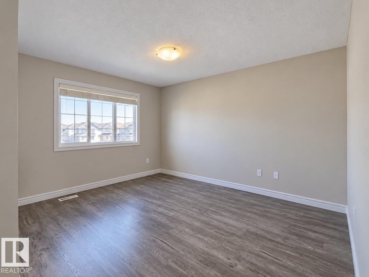 11525 18a Av SW, Edmonton, Alberta  T6W 2E6 - Photo 12 - E4509783